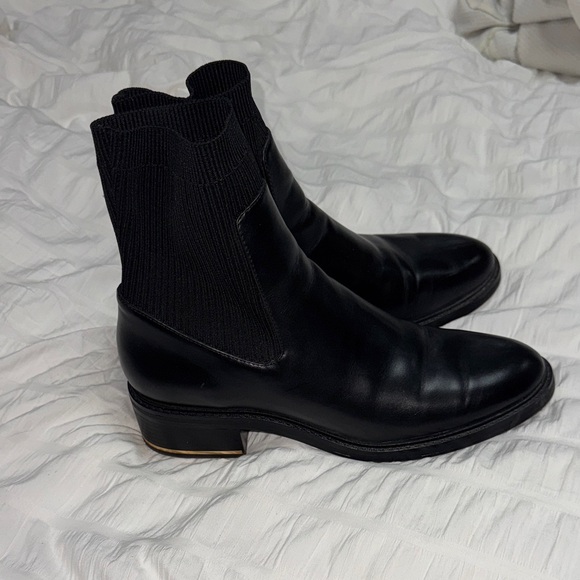 Zara Black Leather Ankle Boots - Picture 1 of 3